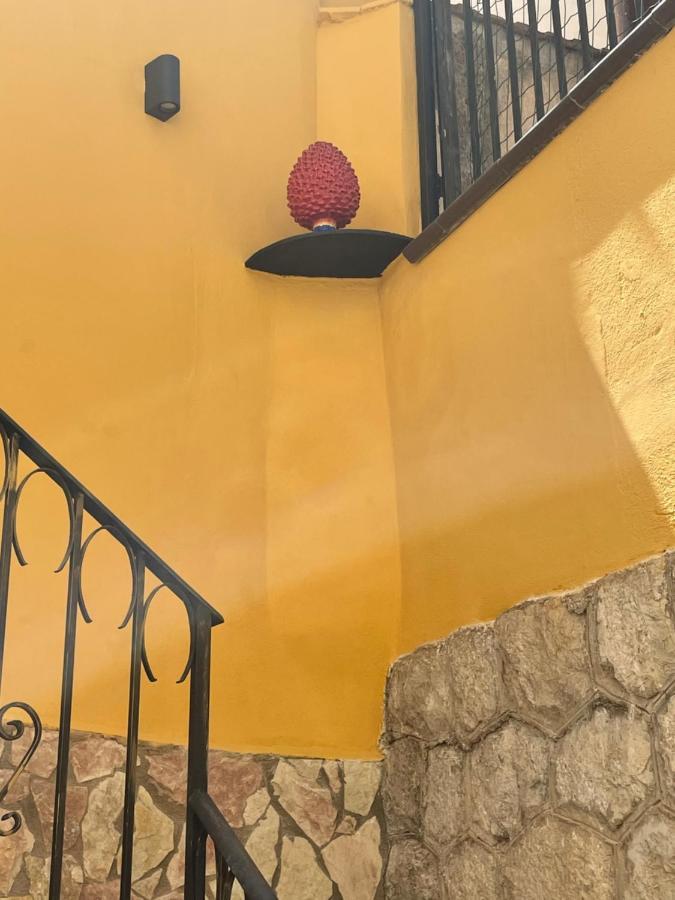 Casa Vacanze Donna Pina Palermo Exterior photo
